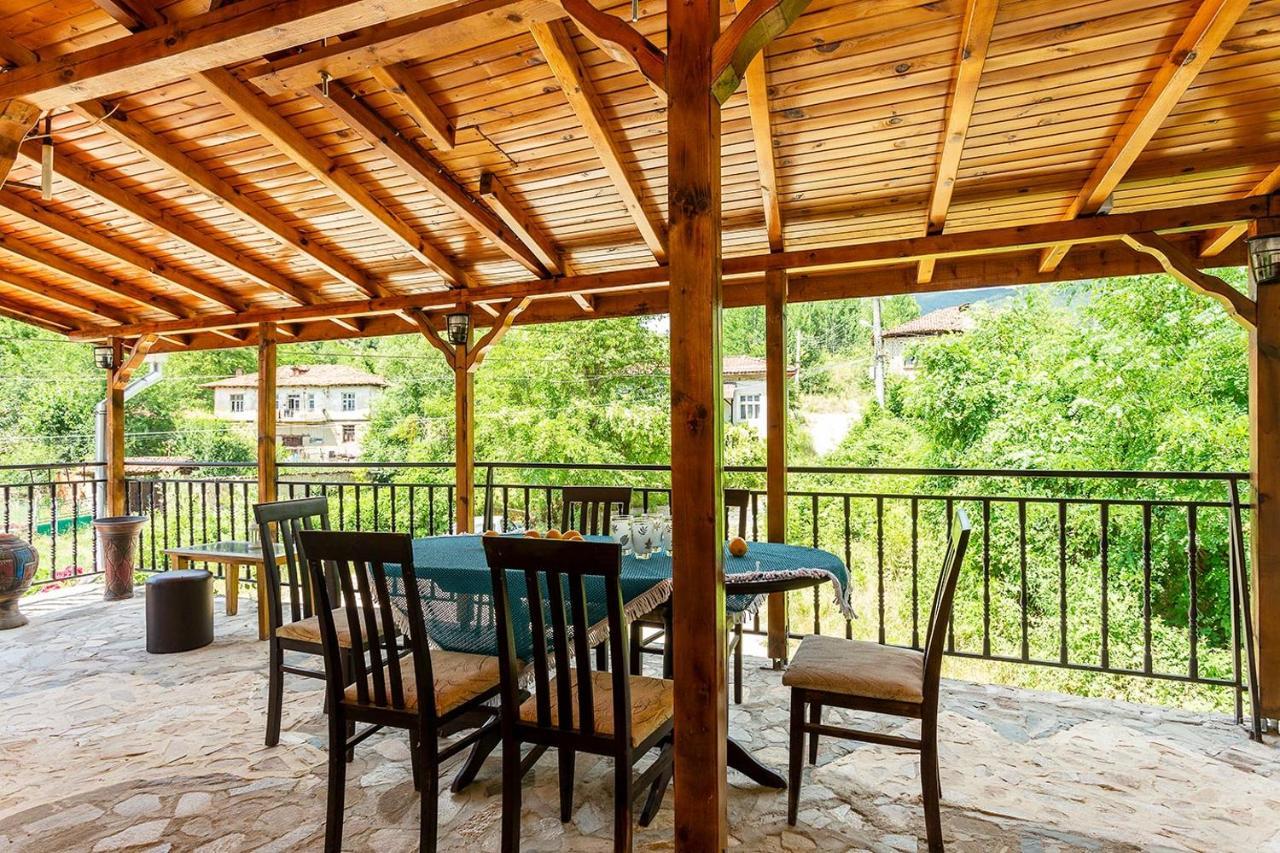 Garmen Hills Guest Houses Exterior foto